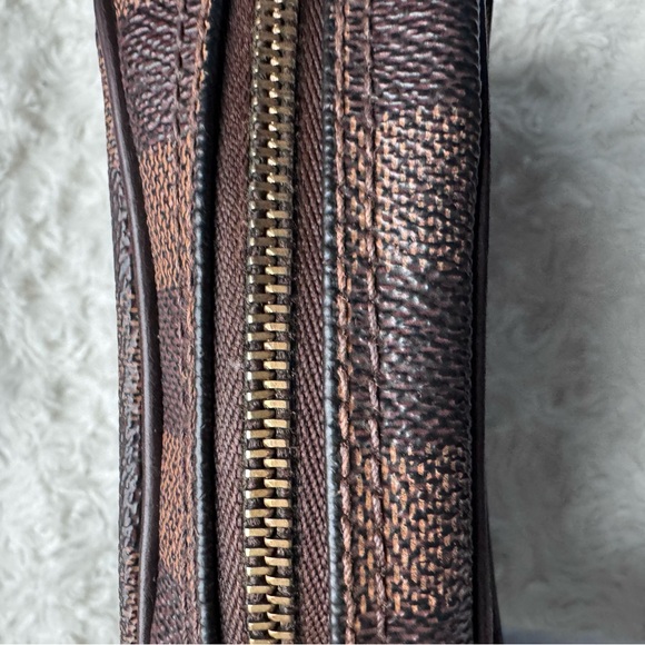 Louis Vuitton Ipanema Pochette Damier Ebene - Picture 10 of 17